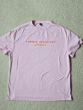 Summer Adventure California Pink Crewneck T-Shirt